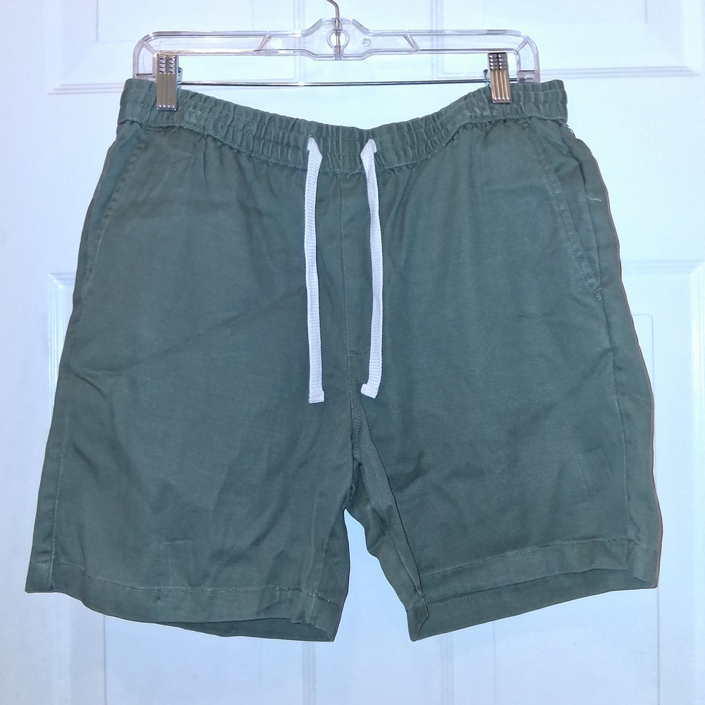 Men's Olive Drawstring Casual Shorts